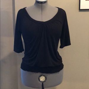 Mudd black neck tee Lg